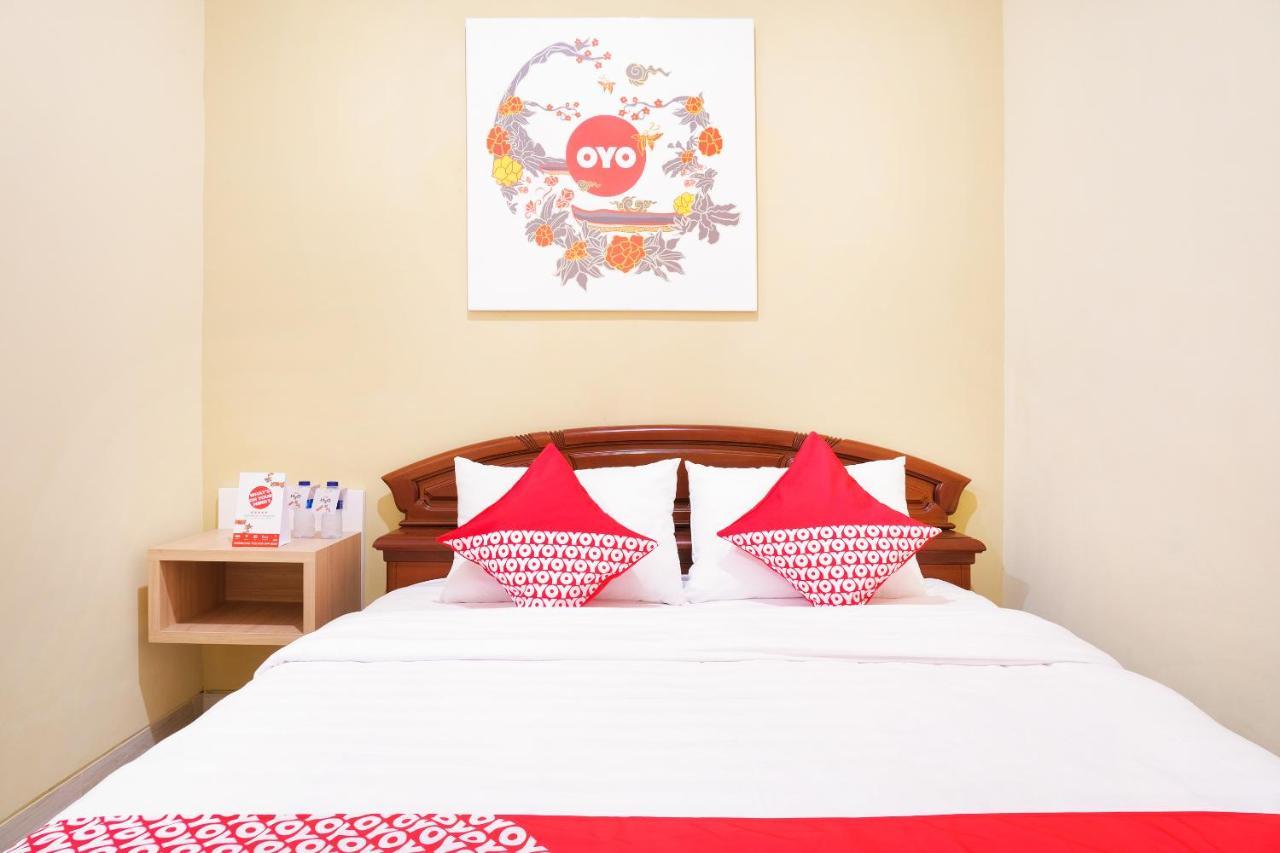 Super Oyo 90033 Dehome Family Melati Экстерьер фото